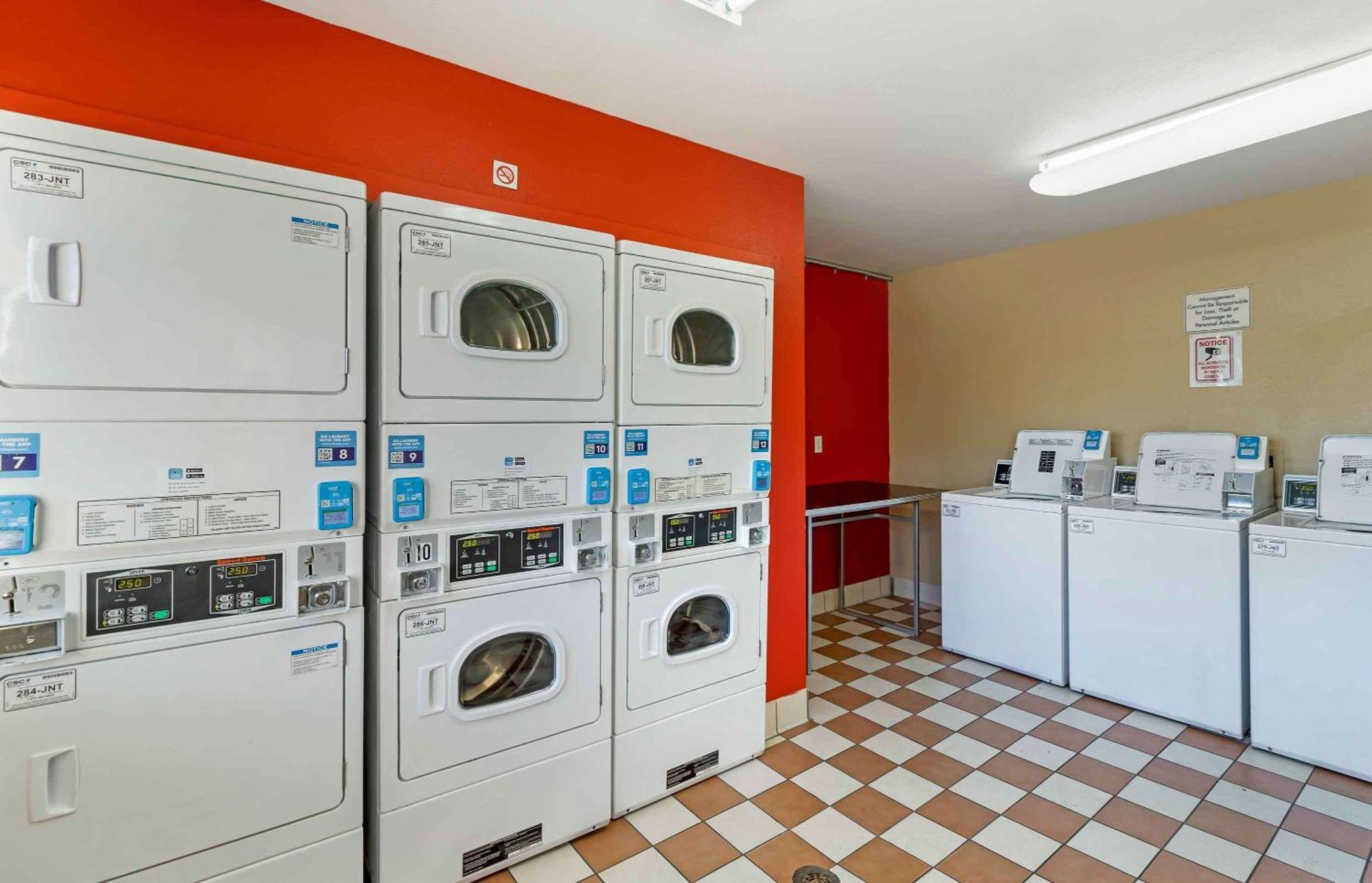 Extended Stay America Select Suites - Denver - Aurora South Экстерьер фото